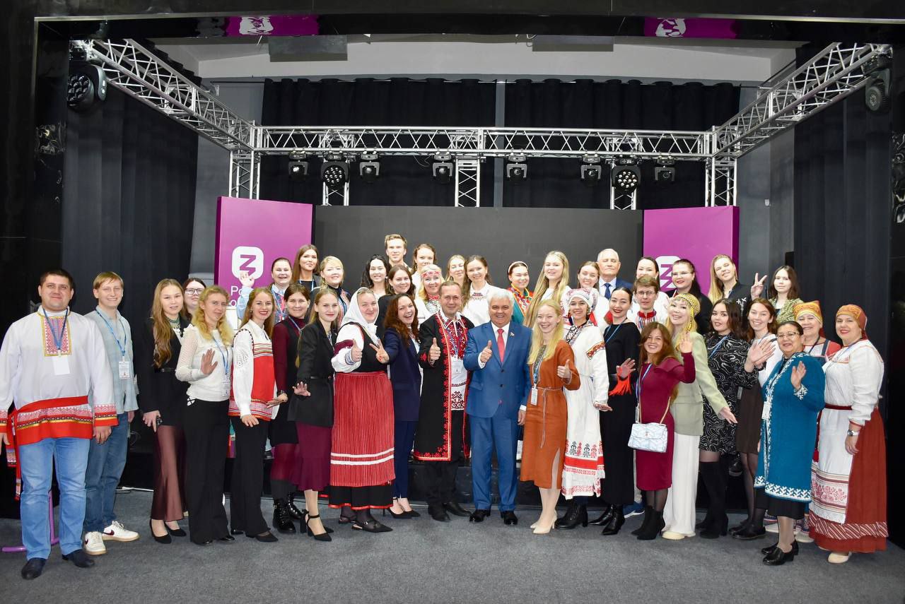 Вклад финно-угорских народов в Победу обсудили на круглом столе